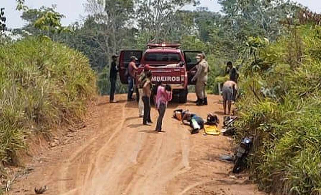 Corpo de Bombeiros resgata vítimas de acidente de trânsito na área rural de Feijó