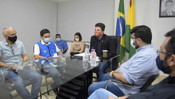 Gladson participa de reunião com ministro de Infraestrutura sobre as obras de recuperação da BR 319