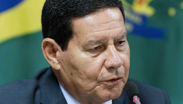 Agenda ambiental marca visita do vice-presidente Hamilton Mourão ao Acre