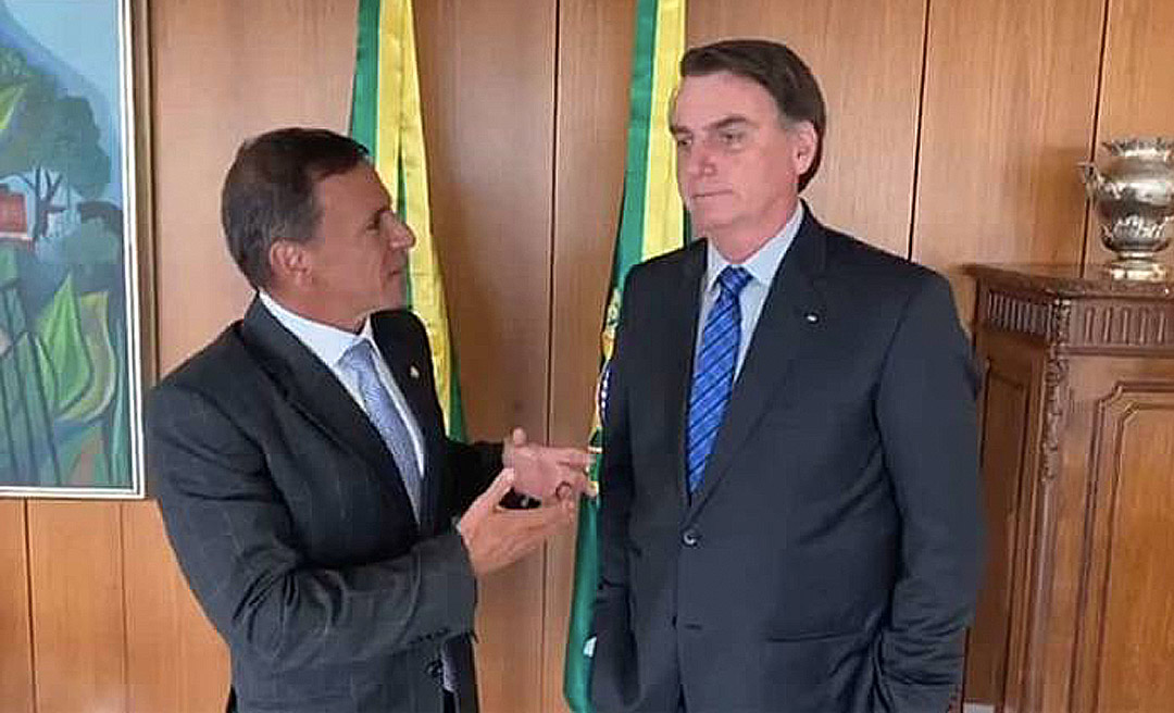 Bittar mostra força junto a Bolsonaro, que manda para o Congresso o Renda Cidadã