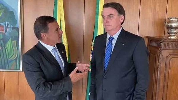 Bittar mostra força junto a Bolsonaro, que manda para o Congresso o Renda Cidadã