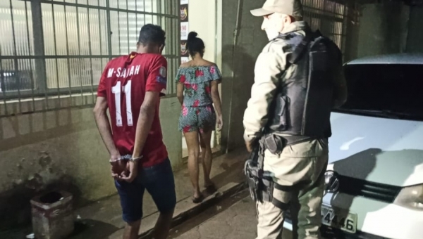 Polícia prende casal com cocaína no Vitória e manda para a Defla