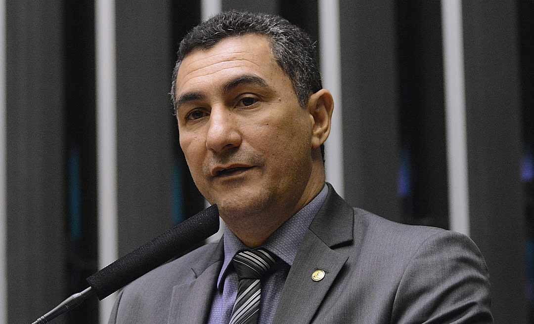 Jesus Sérgio quer aumentar a proteção de indígenas contra a Covid-19