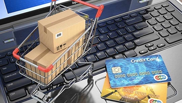 Advogado alerta sobre os direitos do consumidor ao realizar compras pela internet