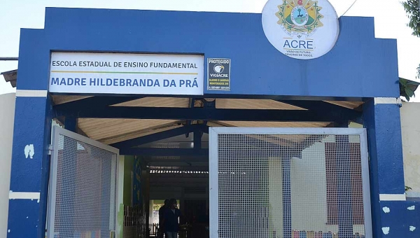 Escola de Rio Branco realiza atividades em comemoração ao Dia das Crianças