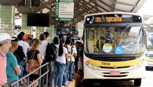 Socorro Neri diz que não vai reajustar a passagem de ônibus em Rio Branco