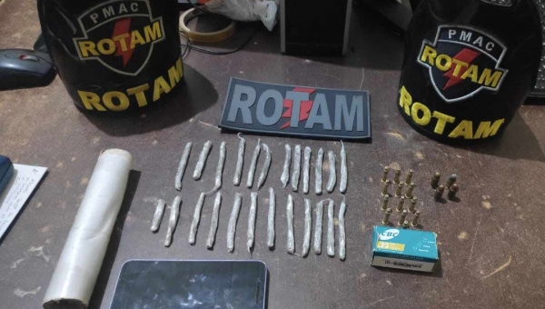 Policiais militares da Rotam desarticulam ponto de venda de drogas e apreendem munições