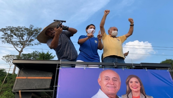 Centenas se unem a Bocalom e Marfisa na maior carreata de Rio Branco neste ano