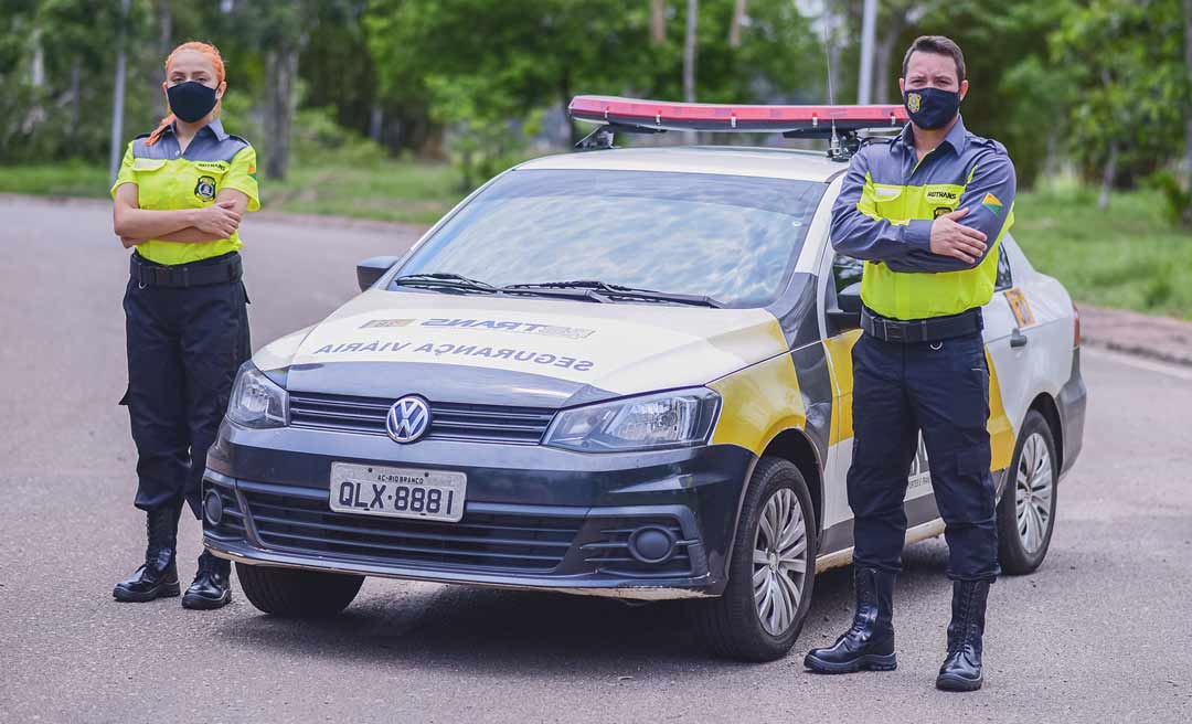 RBTrans entrega novo fardamento aos agentes de transporte e trânsito