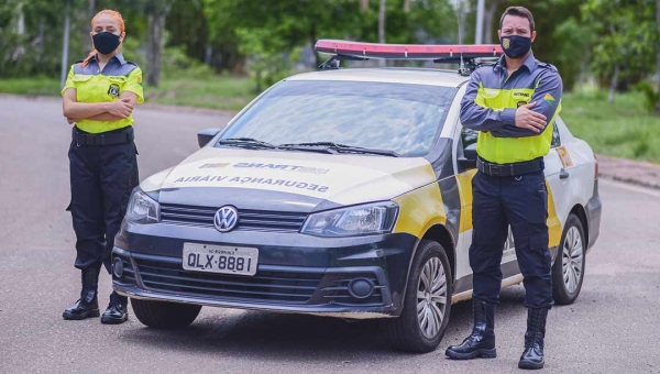 RBTrans entrega novo fardamento aos agentes de transporte e trânsito