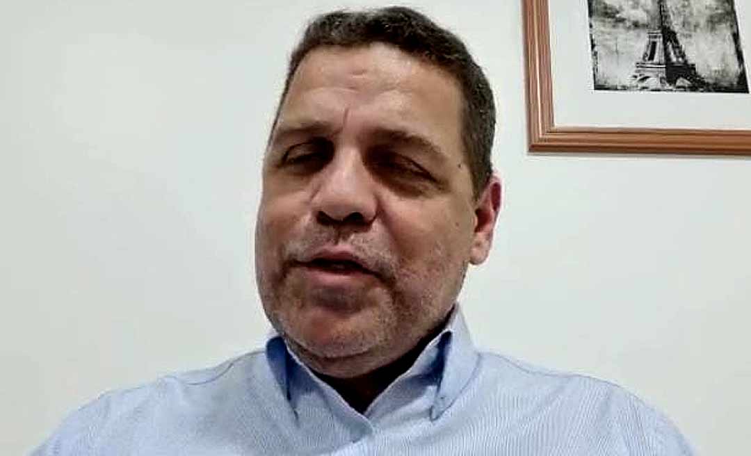 Rocha rebate Duarte e questiona se candidato concluiria mandato: "Vai querer ser governador, depois presidente da ONU"