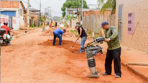 Prefeitura fortalece operação tapa-buraco em ruas da capital