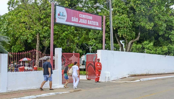 Prefeitura pede às famílias que antecipem visita aos cemitérios no Dia de Finados para evitar aglomeração