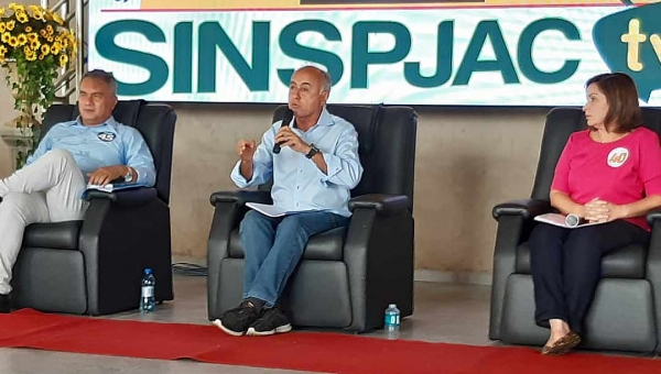 Durante debate do Sinspjac, Bocalom garante remunicipalização do saneamento básico e água nas torneiras