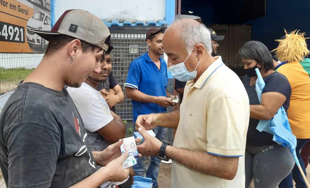 Apoio e incentivo popular marcam caminhada do candidato Bocalom na Via Chico Mendes