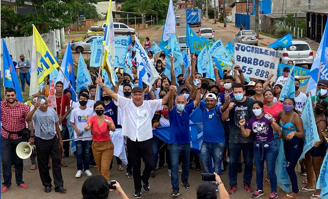 Bocalom e Marfisa participam de caminhada e carreata e recebem declarações de apoio no Calafate