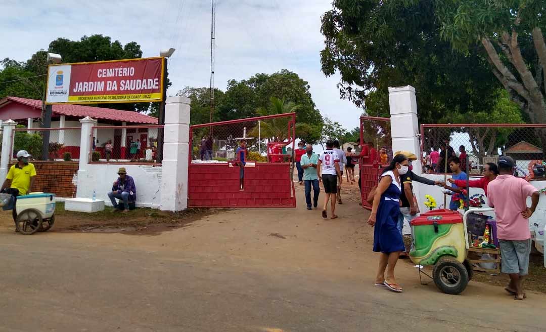 Pandemia diminui movimentação nos cemitérios de Rio Branco no Dia dos Finados