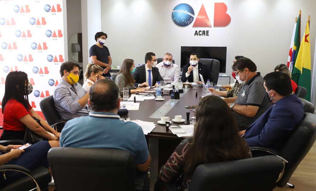 OAB/AC e CAA/AC reúnem representantes de candidatos para tratar sobre debate desta sexta