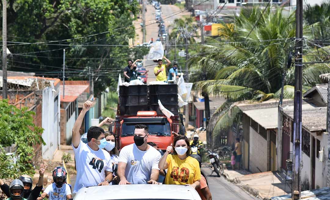 Em clima de festa, Socorro Neri e Eduardo Ribeiro fazem carreata nas regionais do Tancredo Neves e São Francisco