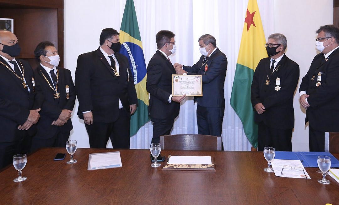 Gladson Cameli é homenageado pela Potência Maçônica Grande Oriente do Brasil