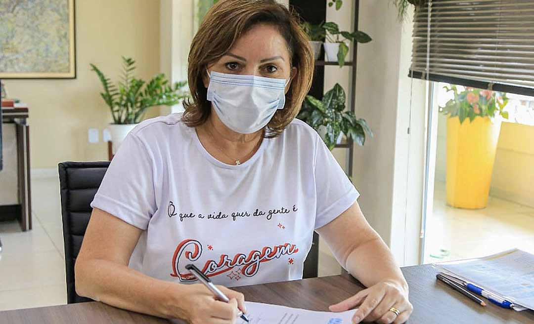 CONHEÇA SOCORRO NERI, DO PSB, CANDIDATA A PREFEITA DE RIO BRANCO