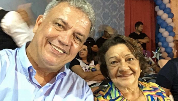 Petecão vai se afastar do mandato por quatro meses e suplente Maria das Vitórias assume