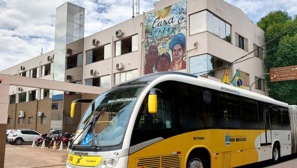 Às pressas, prefeitura envia novo projeto pedindo repasse às empresas de ônibus de Rio Branco