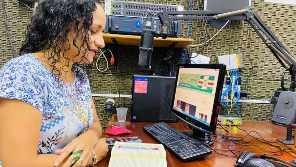 Em entrevista no rádio, prefeita Lucinéia diz que já escolheu alguns secretários, mas não revela nomes