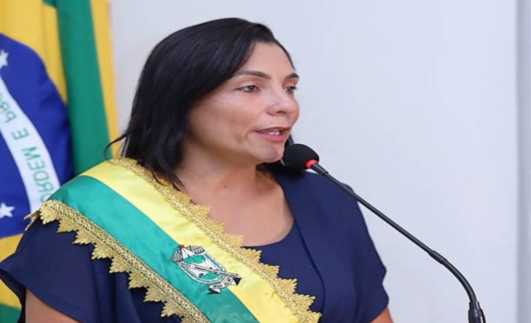 Rosana Gomes assume a Prefeitura do Quinari: “Vamos governar pelas pessoas!”