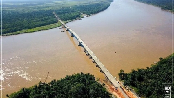 Ponte sobre o Rio Madeira deve ser inaugurada em março, diz Dnit