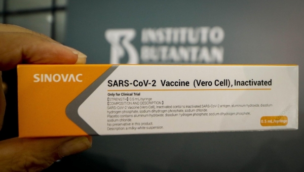 Com eficácia da Coronavac, Brasil precisa vacinar 99% do público-alvo para ter imunidade coletiva