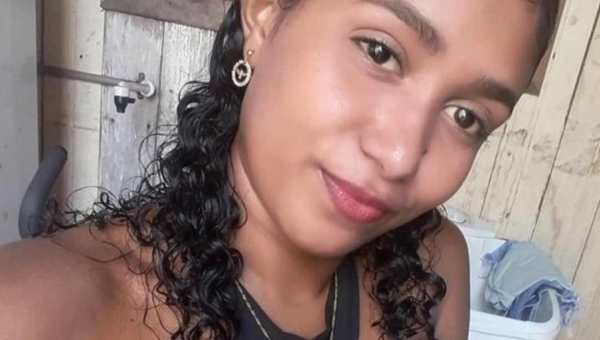 Mãe de crianças que morreram queimadas em Rio Branco é denunciada por abandono