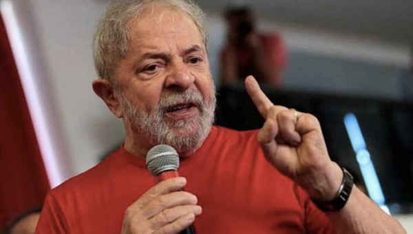 Ex-presidente Lula diz que contraiu Covid-19 em dezembro e fez quarentena em Cuba