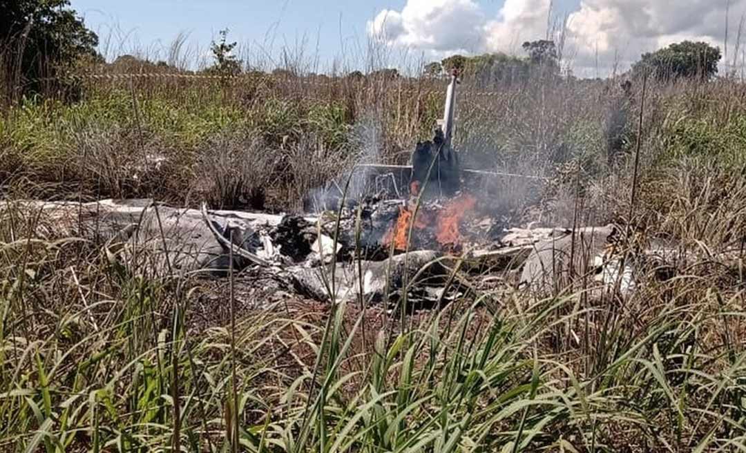 Presidente de clube de futebol e quatro jogadores morrem em queda de avião no Tocantins