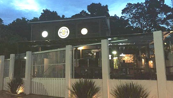 Restaurante A Confraria fecha as portas após aumento de casos de Covid-19