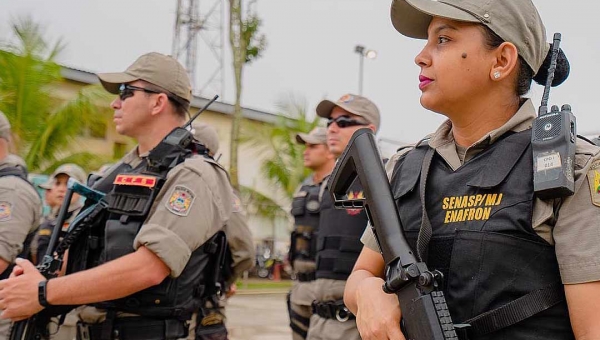 Gladson reafirma compromisso em convocar cadastro de reserva da Polícia Militar