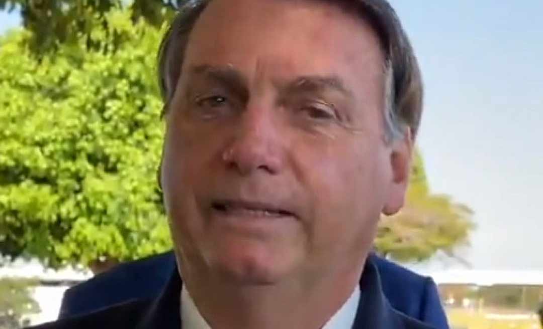 Volta do auxílio é "terrível" por aumentar endividamento, diz o presidente Bolsonaro