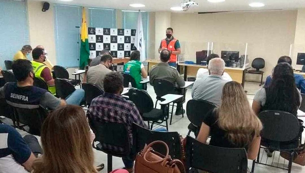 Tião Bocalom decreta situação de emergência em Rio Branco