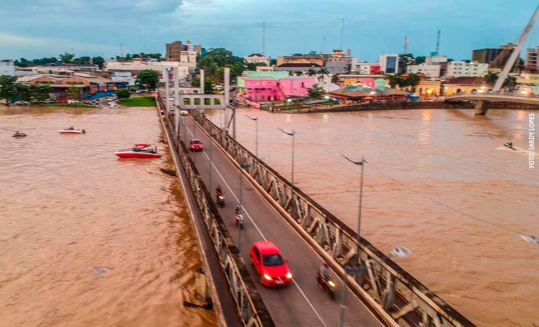 Rio Acre dá sinais de estabilidade na Capital no início da tarde desta quarta-feira