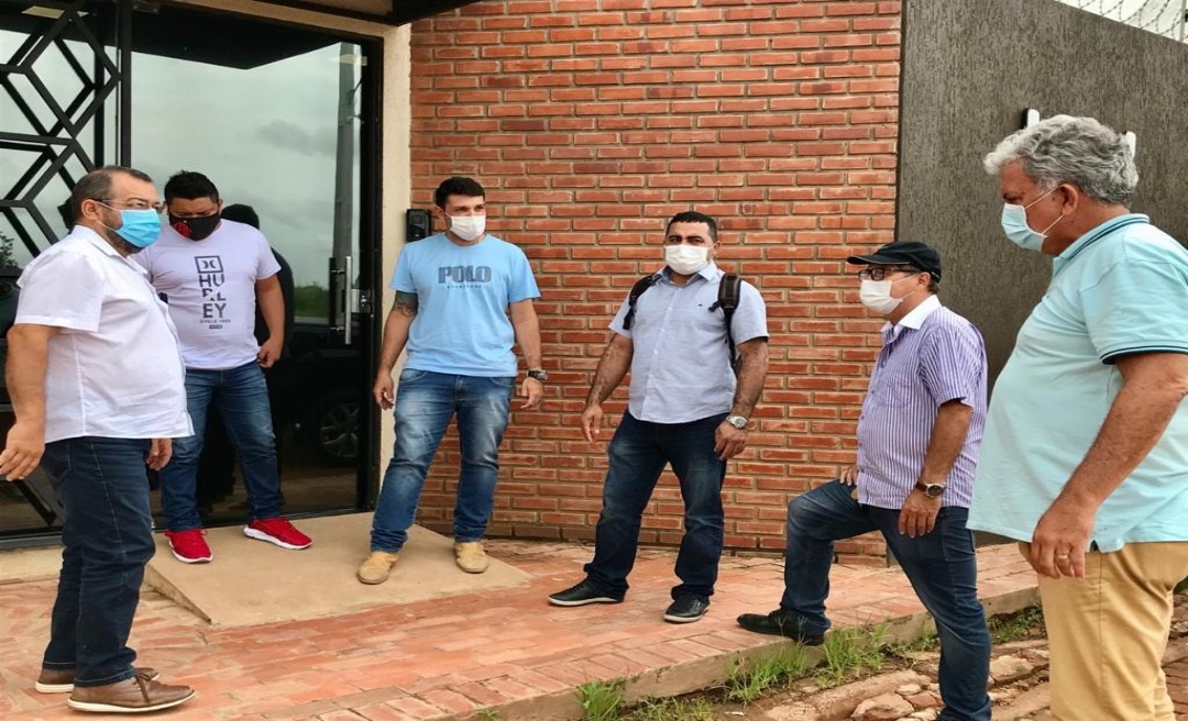 Petecão visita parque industrial de Rio Branco e garante apoio ao setor no Senado Federal