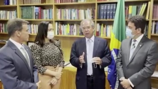 Paulo Guedes garante a Gladson o envio de "dinheiro mais rápido possível" para socorrer o Acre das enchentes 