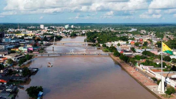 Em 24 horas, rio Acre baixou nove centímetros na Capital apesar das chuvas