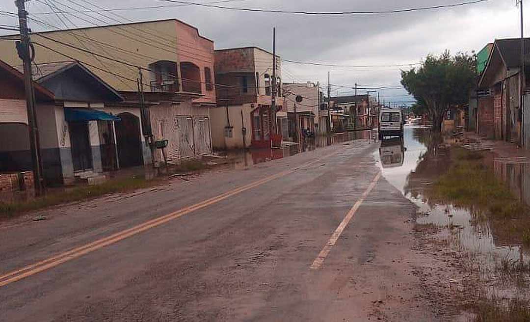 Em Tarauacá, famílias começam a retornar para suas residências após vazante dos rios