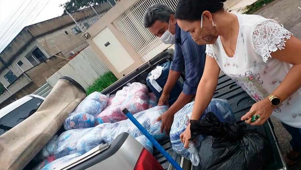 Arasuper envia 4 toneladas de alimentos e materiais de limpeza para Tarauacá e Sena Madureira, afetados pelas cheias