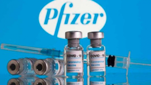 Pfizer: vacina recebe aprovação definitiva da Anvisa