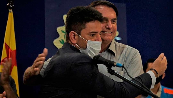 Em agenda ao Acre, Bolsonaro libera recursos, entrega vacinas e anuncia entrega da Ponte do Madeira dia 18 de março