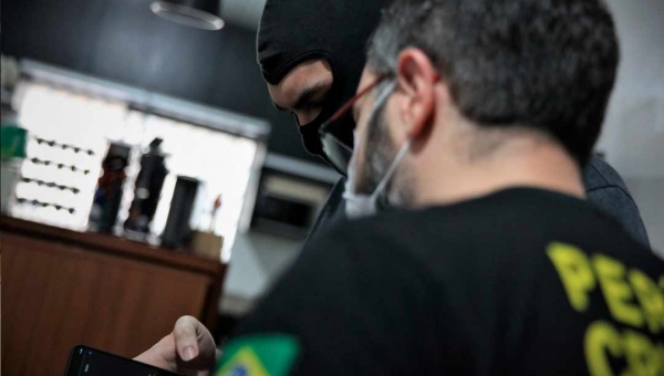 Polícia Civil faz alerta para golpe praticado por estelionatários na internet