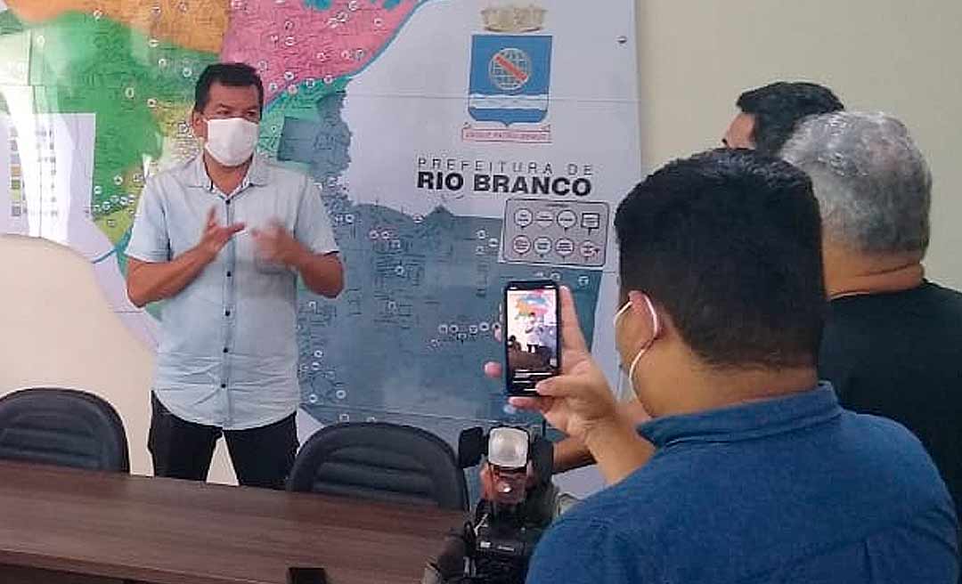 Prefeitura de Rio Branco vai entrar em consórcio para comprar vacinas anticovid