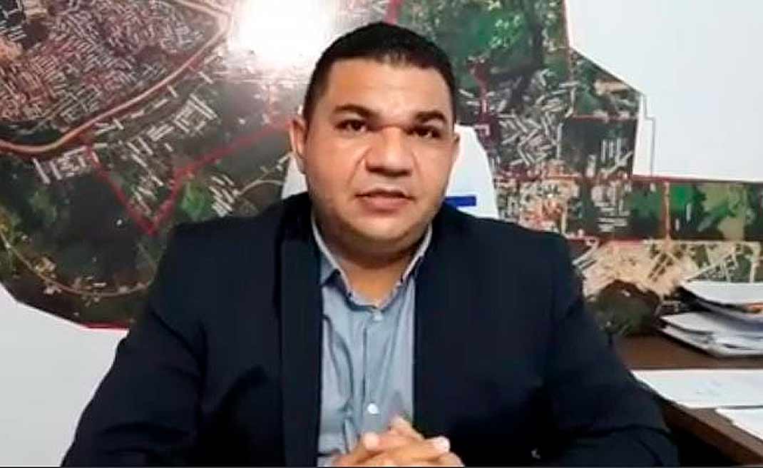Bocalom compareceu, mas não nos deu respostas” diz o vereador Fábio Araújo