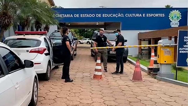 Polícia Civil deflagra nova operação na Educação contra suposto superfaturamento em compra de cestas básicas